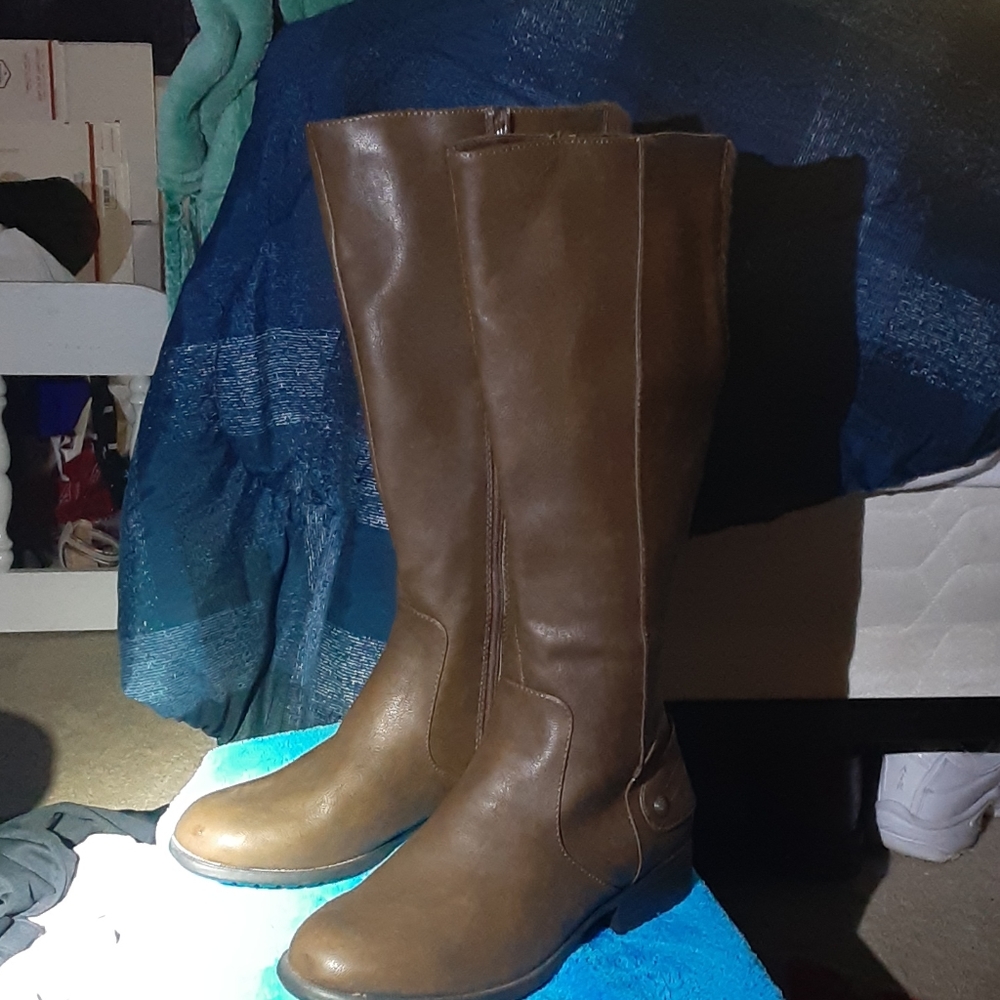 Womens Boots